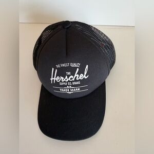 Herschel Supply Co Kids Baby Whaler Mesh Trucker Hat Black 1119-0001-OS NWT